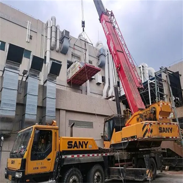 雷鸣镇一百吨吊车吊臂多长